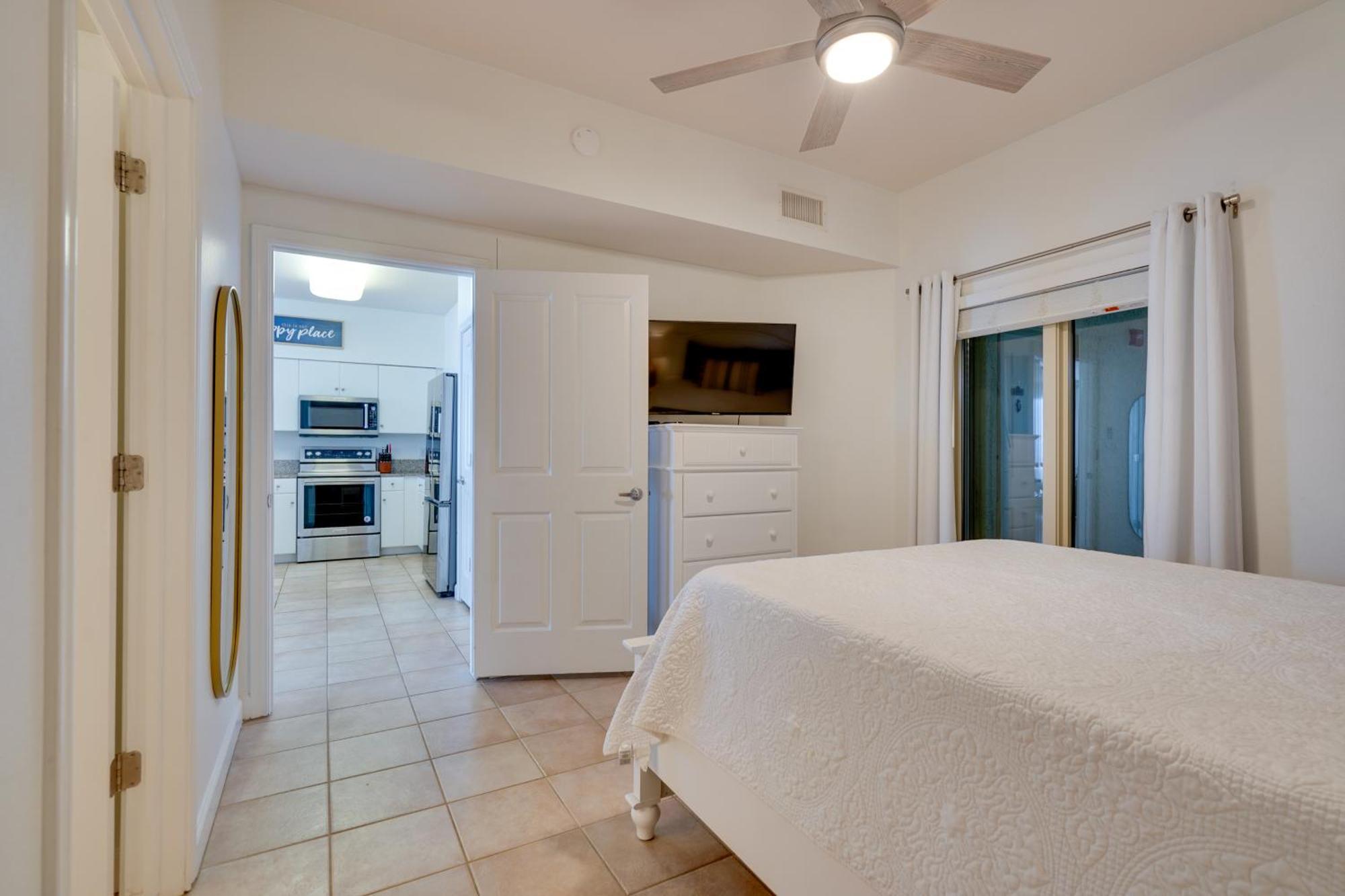 Beachfront Pcb Condo With Ocean View, Pool Access! Panama City Beach Exterior foto